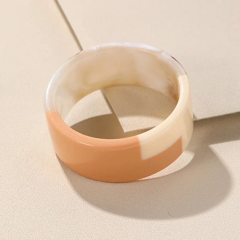 Deco Dream Bangle Tan Ivory