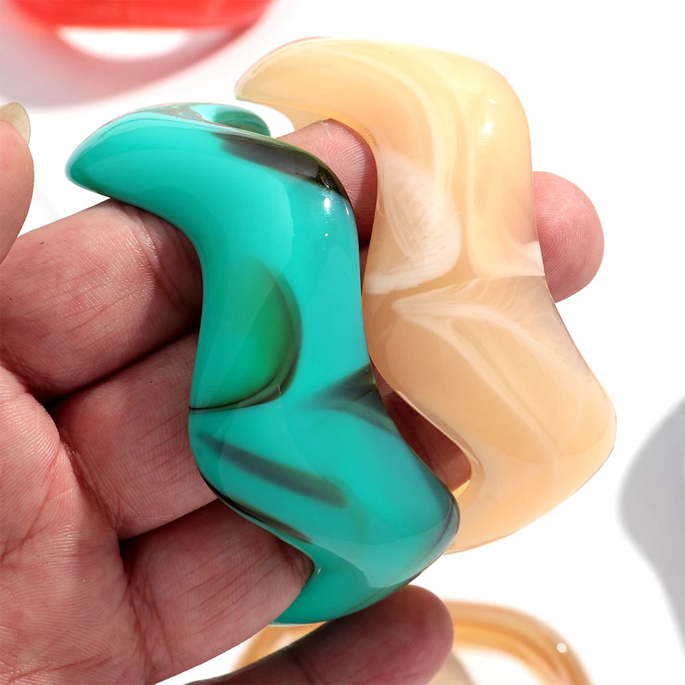 2.60" Diameter: Retro Wave Bangle - 13 colors - Hello Baabs