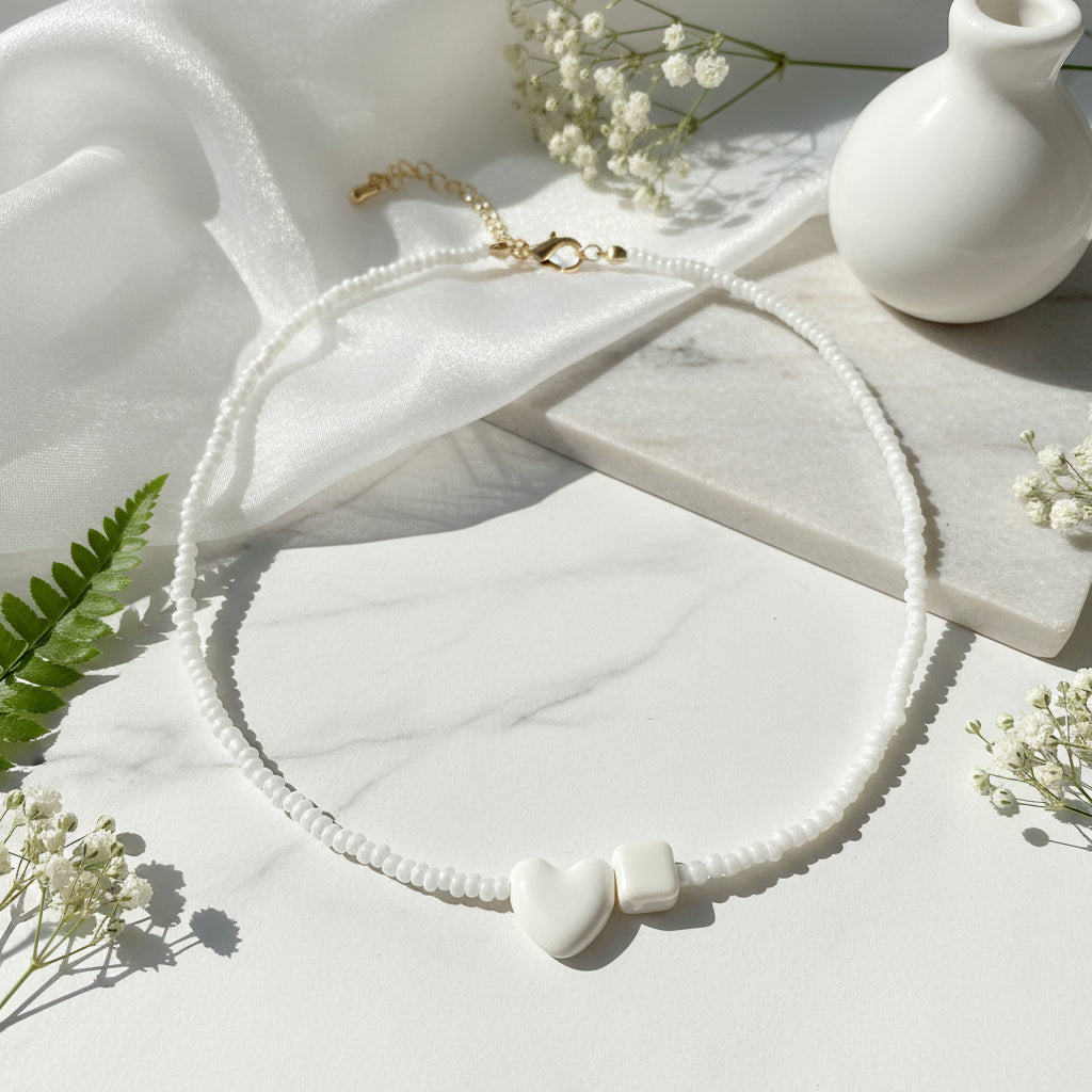 Amour Geometry Necklace - 10 colors - Hello Baabs