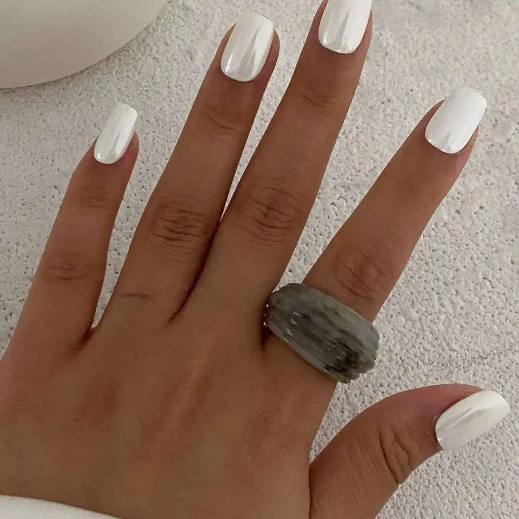 Chic Lines Ring (size 6) - 2 colors - hello baabs 