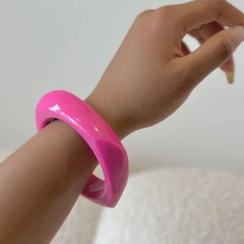 Chisel Chic 2.0 Bangle (2.52" diameter) - 12 colors - hello baabs 