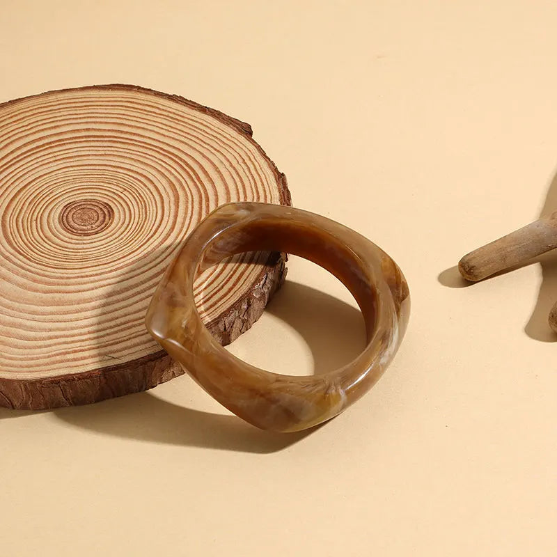 Chisel Chic 2.0 Bangle (2.52" diameter) - 12 colors - hello baabs 