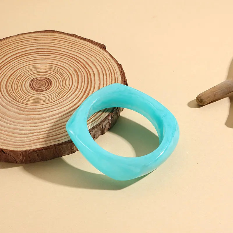 Chisel Chic 2.0 Bangle (2.52" diameter) - 12 colors - hello baabs 