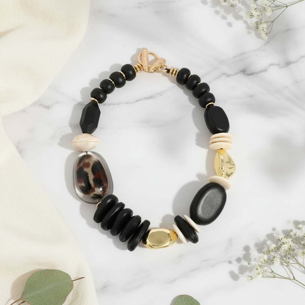 Contrast Couture Necklace - 2 colors - Hello Baabs
