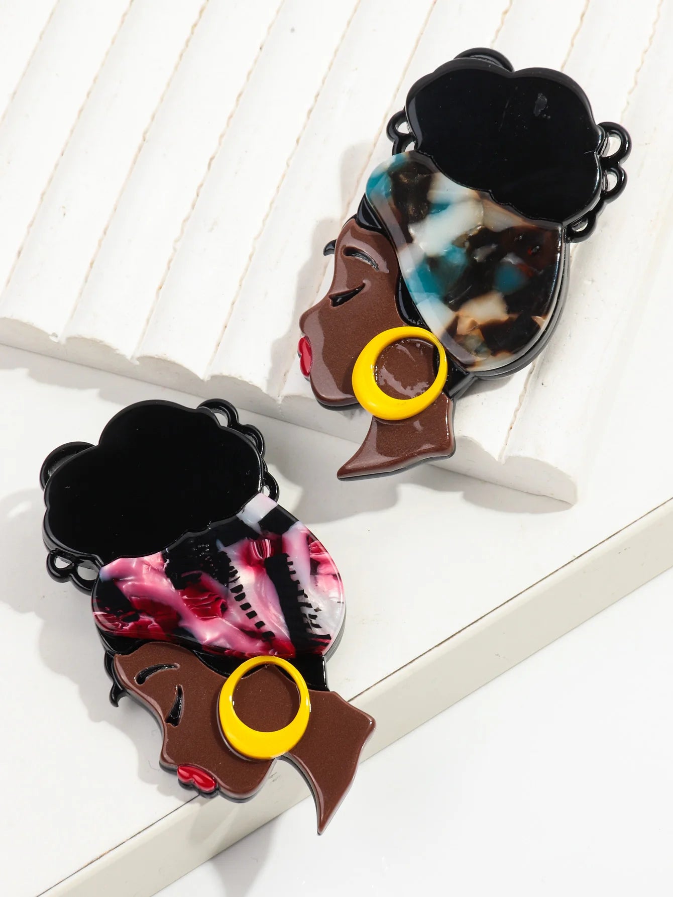 Curl Confidence Pin - 4 colors - Hello Baabs