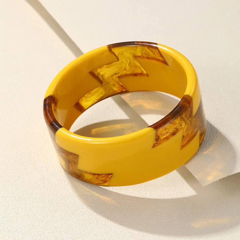 Electric Zig Cuff (2.55" diameter) - 8 colors - hello baabs 