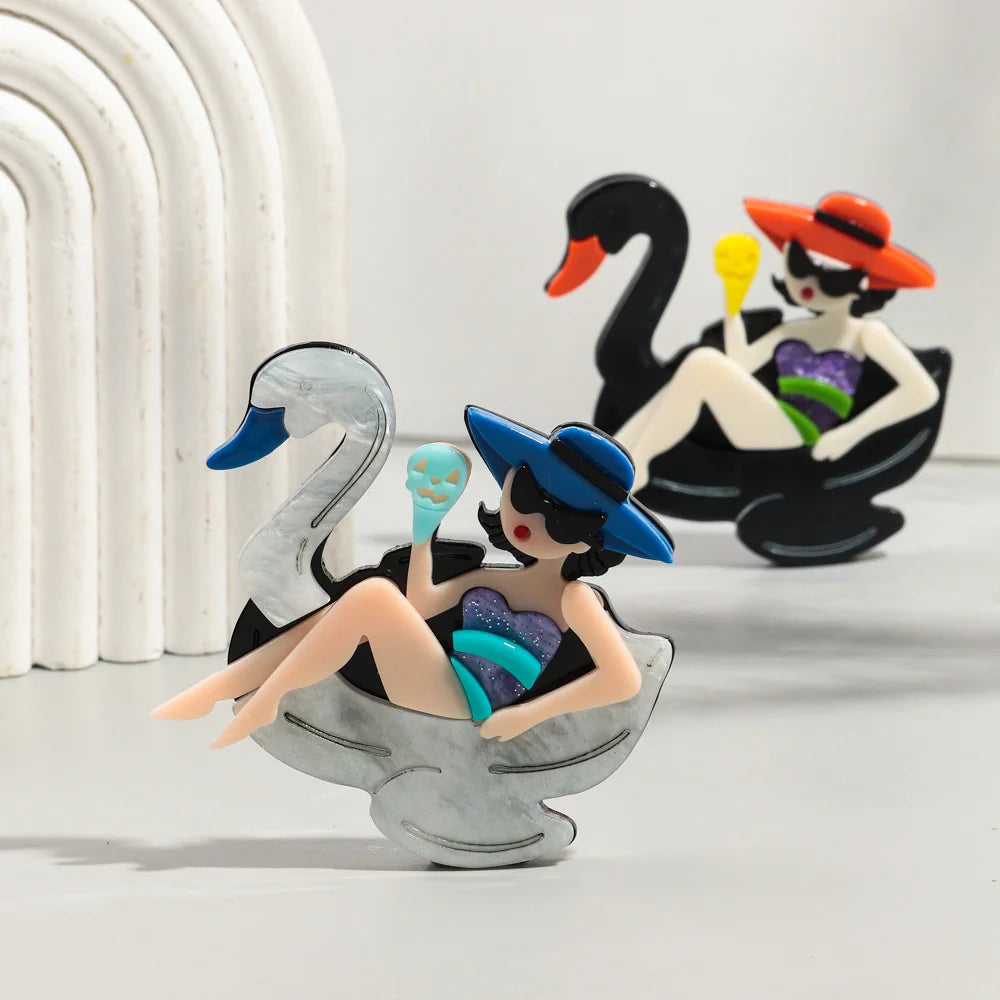 Elegant Escape Brooch - 2 colors - hello baabs 