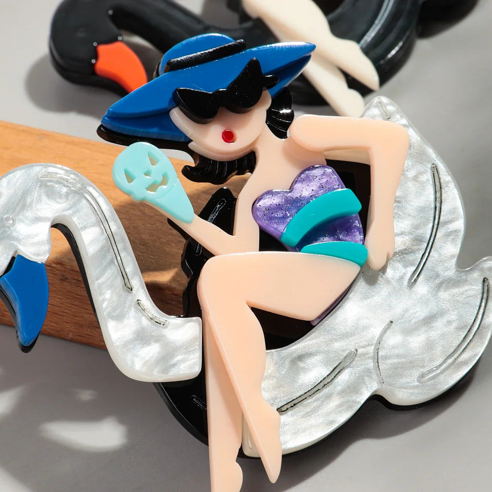 Elegant Escape Brooch - 2 colors - hello baabs 