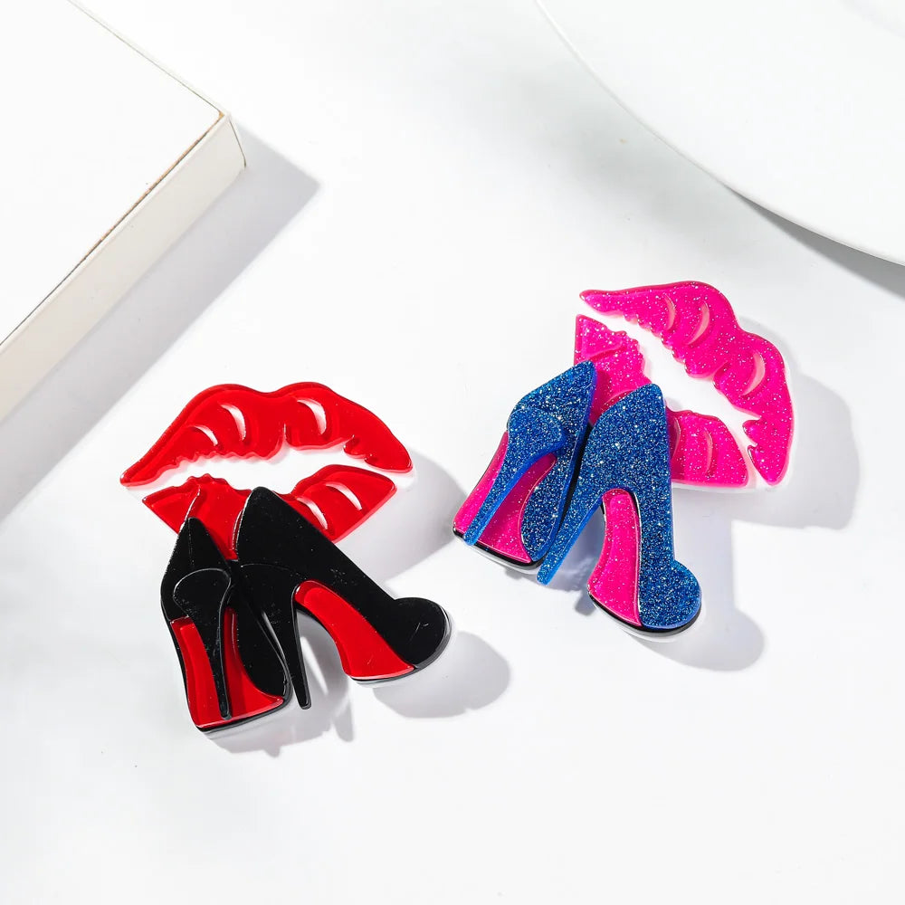 Kiss & Strut Brooch - 2 colors - Hello Baabs