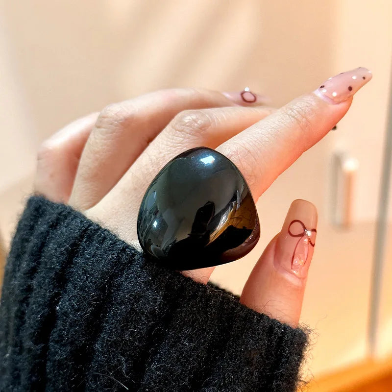 Mono Muse Ring (size 8) - 2 colors - hello baabs 